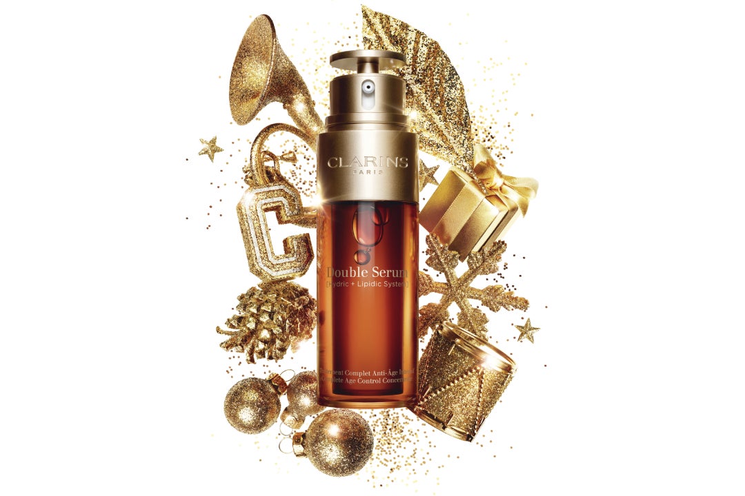 Go for gold at the Clarins Christmas boutique this winter season The